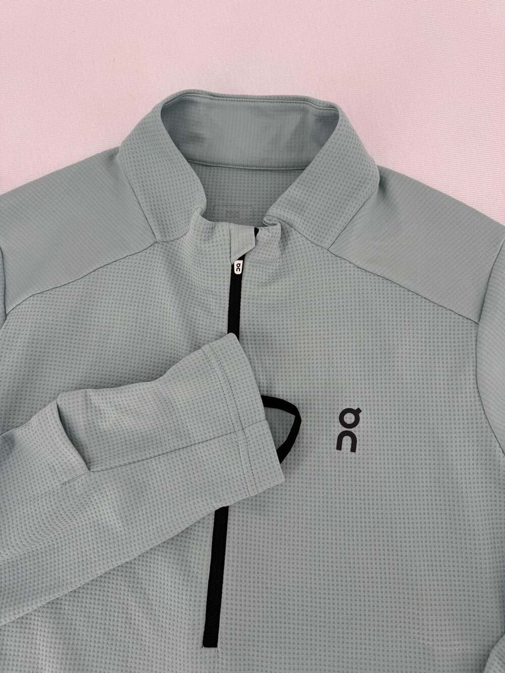 On Climate Shirt Size XL Green Half Zip Long Sleeve Pullover